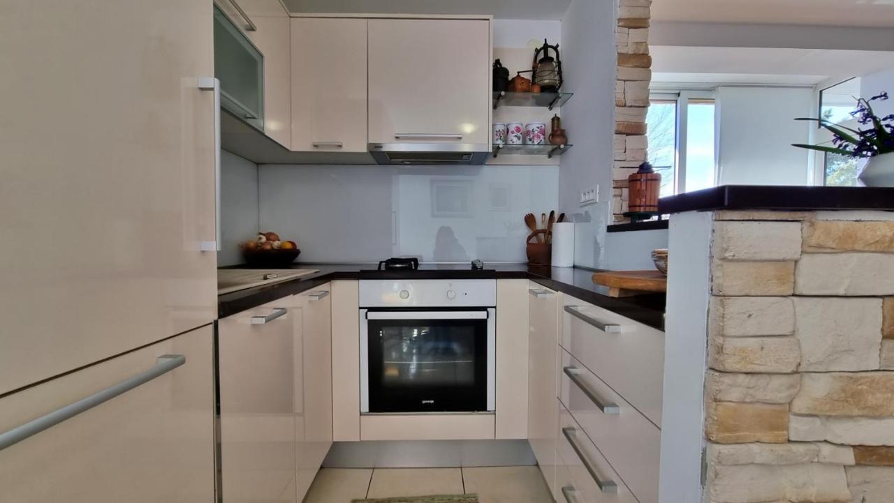 Apartment Tica Omiš Extérieur photo