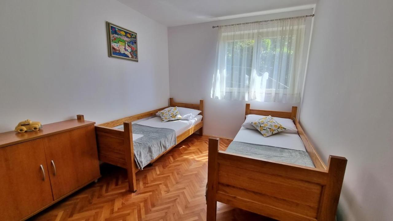 Apartment Tica Omiš Extérieur photo