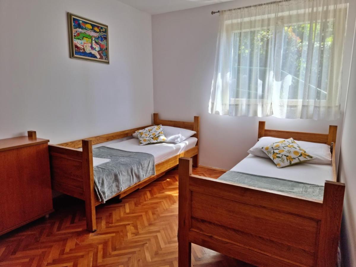 Apartment Tica Omiš Extérieur photo